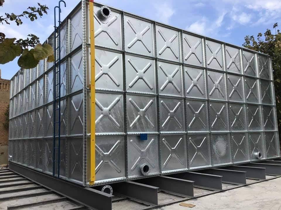 Water storage tank installation